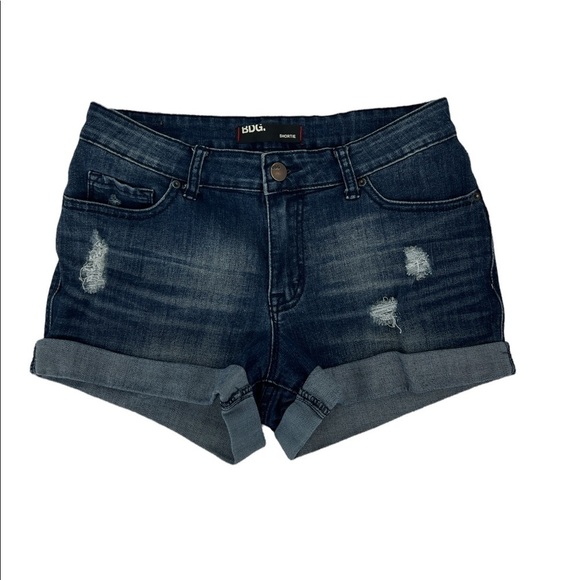 BDG Pants - 𝅺BDG shortie Distress cuffed shorts Size 30